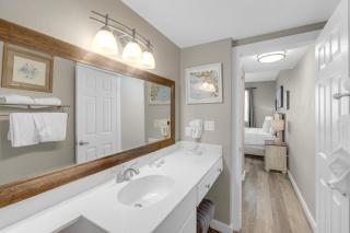 2-Bedroom Beachfront Condo at Shores of Panama! by Dolce Vita Getaways PCB! - Panama City Beach - 2