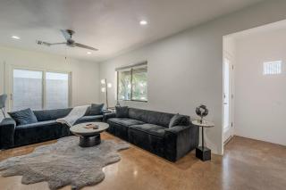 Cheerful PHX Home and Guest House in Central PHX - Phoenix - 5