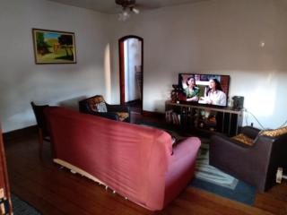 Casa ampla com piscina e confortável - 2