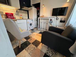 Meublé Chic AJACQUEE - Celles-sur-Belle - 5