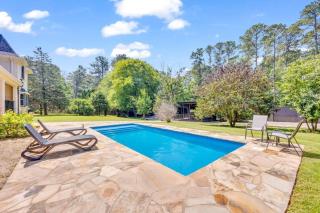 The Wexford French Chateau w Pool - 6