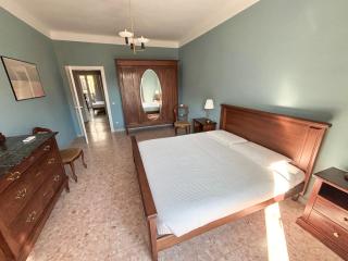 Attico Mugnai - Stylish Penthouse in Rome Old City Center - 8