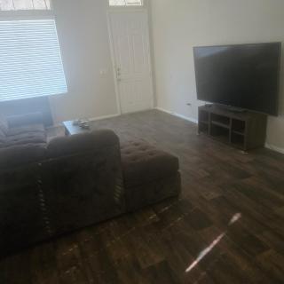 Room with shared bathroom in home - Las Vegas - 2