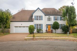 Beautiful Sleek and Modern 4 bdrm - Franklin - 2