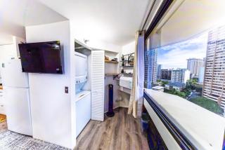 Ocean view apartment Free assigend parking in unit laundry - Honolulu - 3