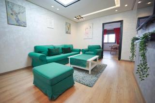 Spacious Beachfront apartment - Casablanca - 1