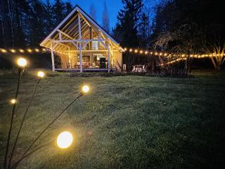 House with hot tub on over 2 acres - 0