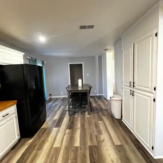 Newly renovated 5 bedroom in Southwest - San Angelo - 7