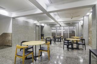 Super Townhouse Ameerpet - Ameerpet - 0