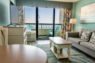Ocean Front Escape with Lazy River - Myrtle Beach - 8