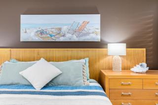 2BR 2BA Apartment in Resort on the Esplanade with 2 Pools, Spa, Gym, and Parking - Urangan - 3
