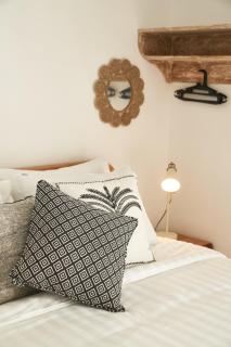 Motel Molly Boutique Rooms Seminyak - Seminyak - 4