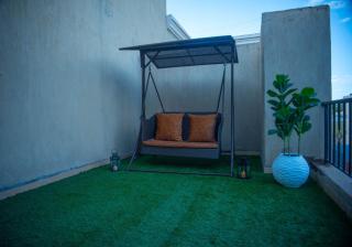 Serene Escape Villa - 1