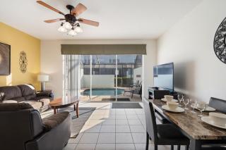 Windsor Hills 3 Bedroom Private Pool Townhome 0866 - 0