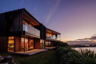 Cliff House - Exceptional Cliff-top Holiday Home - Nelson - 0
