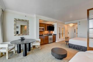 The Rosé at MGM Signature Studio Suite Tower 3 - Las Vegas - 8