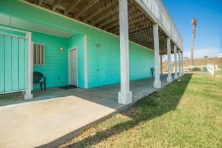 Turquoise Treasure - Boardwalk to the Beach Beach Gear Credit - Ormond Beach - 2