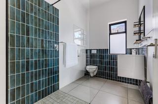 3 Bed On The Beach with Ocean Views from 2 Balconies - 2