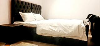 Varanasi River View Holiday Homestay Dormitory and Hostel - Varanasi - 6