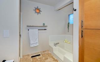 Crystal View Retreat - 3