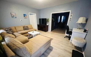 Cozy 3bd 1ba Free Parking - Skopje - 0