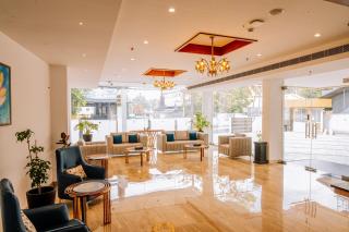 Hotel Seven Lights - Ernakulam - 3