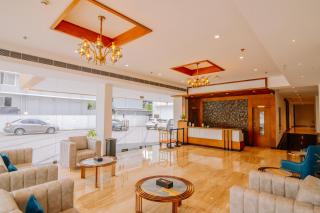 Hotel Seven Lights - Ernakulam - 2