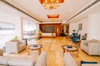 Hotel Seven Lights - Ernakulam - 7
