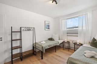 APARTMENT in Wolfsburg für 5 Personen- 70m2, 3 Zi, 5 Einzelbetten, Free Kaffee, WiFi & Parking - 24h CHECK IN - Wolfsburg - 3