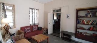 Madhav Bhavan Guest House - Pune - 1