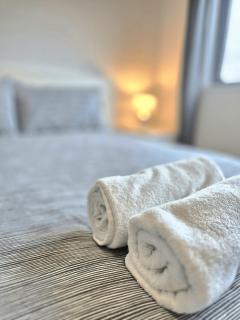 Spacious 1 Bedroom Apartment, opposite the metro station, Very central london location - Londres - 9