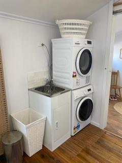 Canterbury Cottage - dog friendly - Wonthaggi - 1