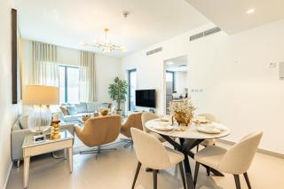 Elegant Family Villa with BBQ in the Heart of Yas near Yas Circuit - Formula 1 - Ferrari World - Sea World - Warner Brothers - Abu Dhabi - 0