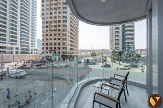 Vogue Condor Star Dubai Marina - Fully Renovated, Brand-New One Bedroom Apartment with Balcony and Infinity Pool Access - 4