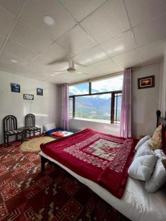 Hotel Blue Moon Karimabad - Karimabad Hunza - 1
