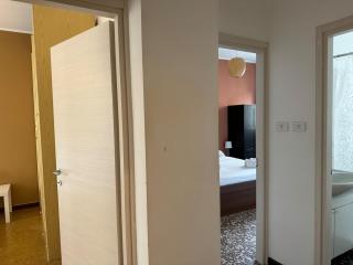 Family Apartment 15 Min from Center and Airport - Milan - 3