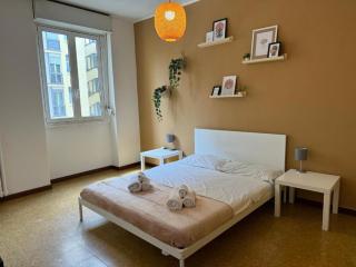 Family Apartment 15 Min from Center and Airport - Milan - 0