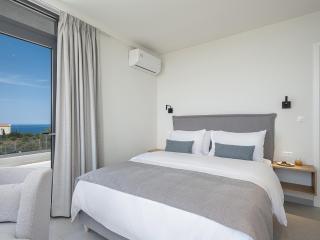 PhantΩm Villas Villa Kateena - Plaka - 9