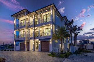 749 Paradise Pointe NEW Luxury Build home - Fort Myers Beach - 0