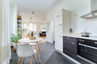 BG Living & Hosting - Stilvolle Mosel-Ferienwohnung in Traben-Trarbach - Top-Lage, bis 6 Personen, Parkplatz & WLAN - Traben-Trarbach - 4