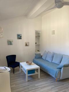 Bright and airy apartment for 2 guests near Marché Provencal - Antibes - 0