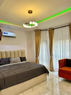 3-Bedroom Apartment in Lekki Ph1 - Lekki - 6