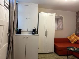 Charming tiny house - 9