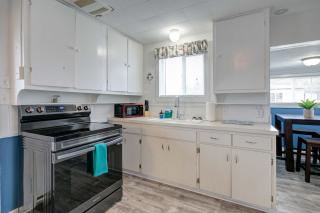 Anchor's Away Cottage Studio by the Sea w fireplace - Grayland - 8