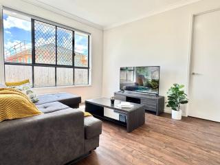 Charming 4bdr holiday home in Heathwood - 8