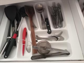 Studio apartment AL HILAL society main university road opposite Askari Park Karachi - 3