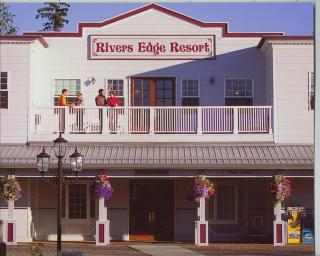 River's Edge Resort - Fairbanks - 4