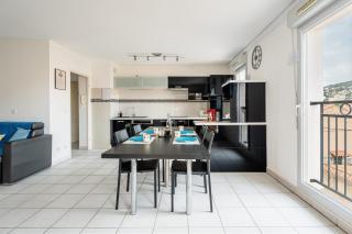 EVASION T3 lumineux avec parking et clim - 1