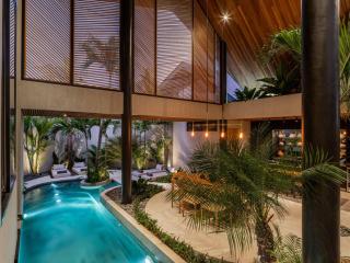 Villa Levante Bali by House of Winds - Tropical Oasis near Canggu - 5