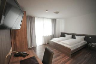 Hotel Altavilla - Schwetzingen - 4